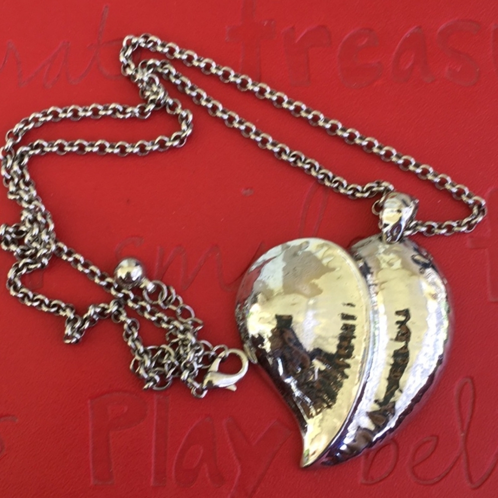Silver Heart Pendant Necklace